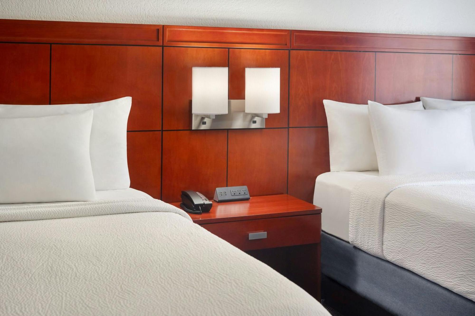 Courtyard By Marriott Fort Lauderdale City Of Plantation Exterior photo